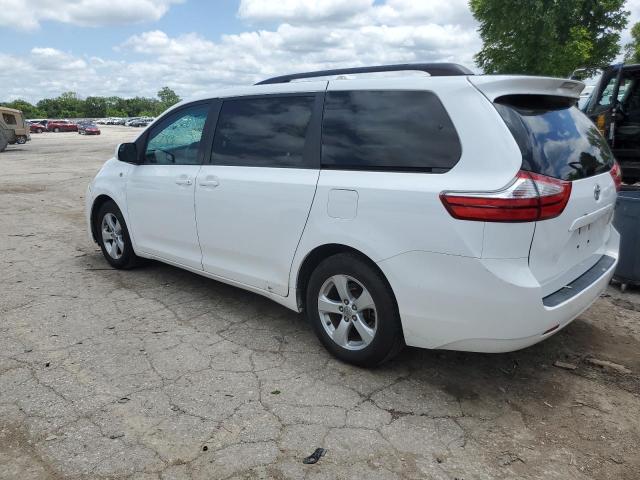 Photo 2 from auction – 2017 TOYOTA SIENNA LE with VIN 5TDKZ3DCXHS777041