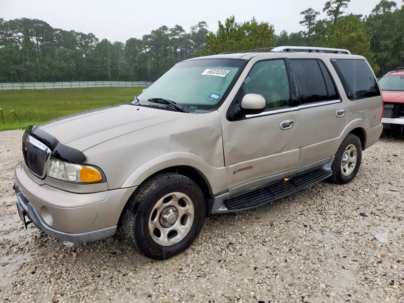 LINCOLN NAVIGATOR 2000 with VIN 5LMRU27A6YLJ08406 - Photo from auction