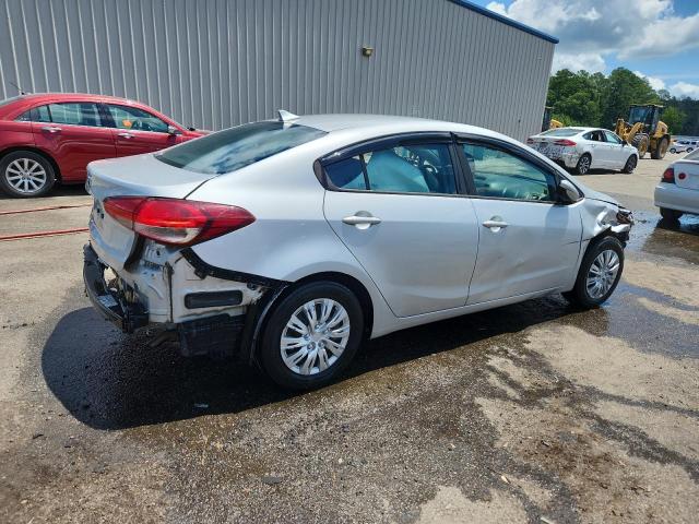 Photo 3 from auction – 2017 KIA FORTE LX with VIN 3KPFK4A70HE098246