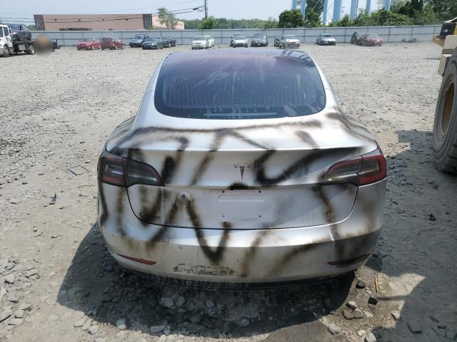 Photo 6 from auction – 2018 TESLA MODEL 3 with VIN 5YJ3E1EA4JF037271