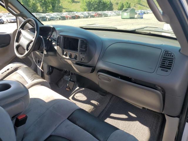 Photo 8 from auction – 2001 FORD F150 SVT L with VIN 2FTZF07331CA46311
