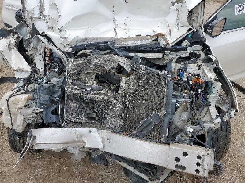 Photo 11 from auction – 2016 TOYOTA HIGHLANDER with VIN 5TDYKRFH8GS121736