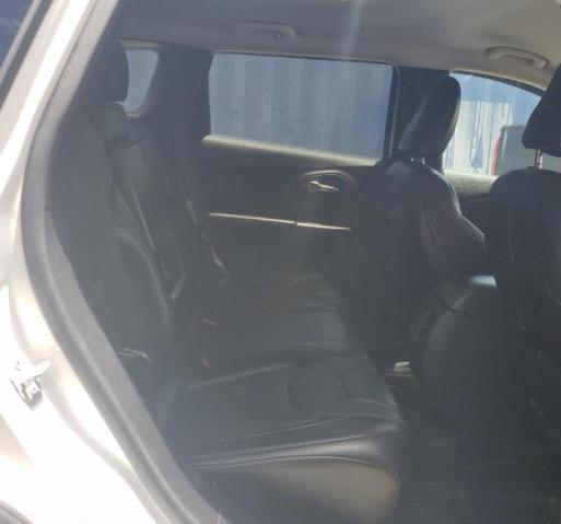 Photo 11 from auction – 2019 JEEP CHEROKEE L with VIN 1C4PJLDB1KD416143