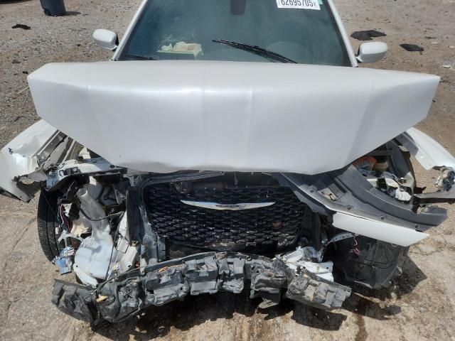 Photo 11 from auction – 2015 CHRYSLER 300 S with VIN 2C3CCAGG1FH767443
