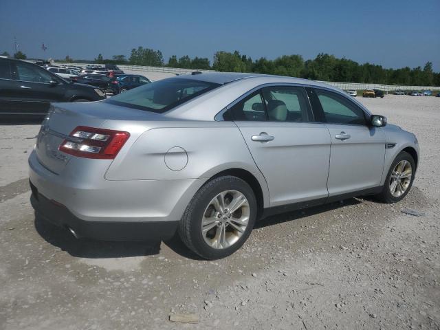 Photo 3 from auction – 2015 FORD TAURUS SEL with VIN 1FAHP2E80FG121013