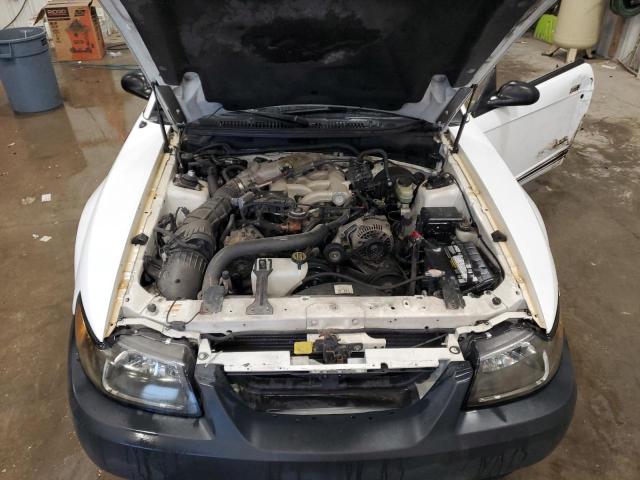 Photo 11 from auction – 2000 FORD MUSTANG with VIN 1FAFP4044YF244233