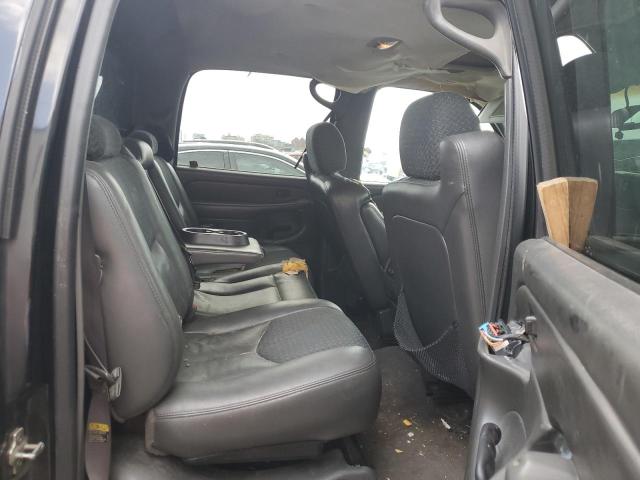 Photo 10 from auction – 2004 CHEVROLET AVALANCHE with VIN 3GNEC12T54G329117