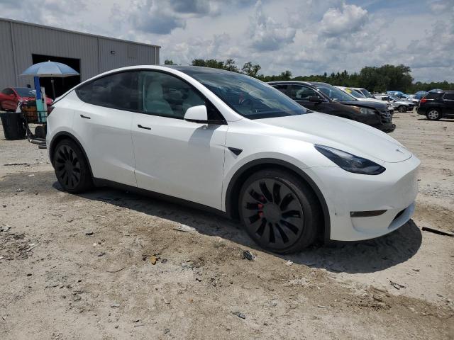 Photo 4 from auction – 2021 TESLA MODEL Y with VIN 5YJYGDEF4MF304815