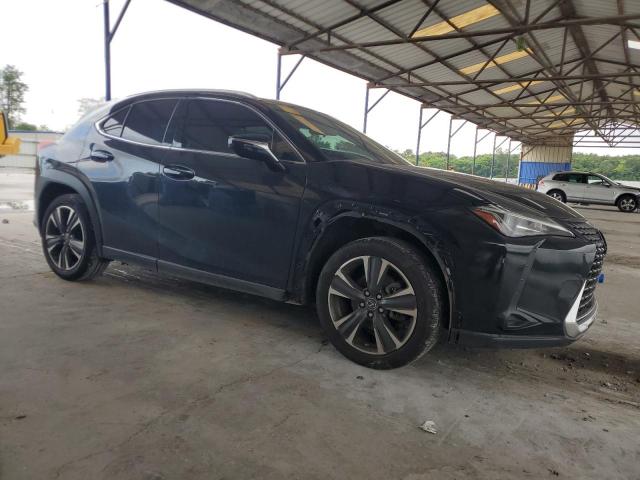 Photo 4 from auction – 2019 LEXUS UX 200 with VIN JTHY3JBH1K2017429