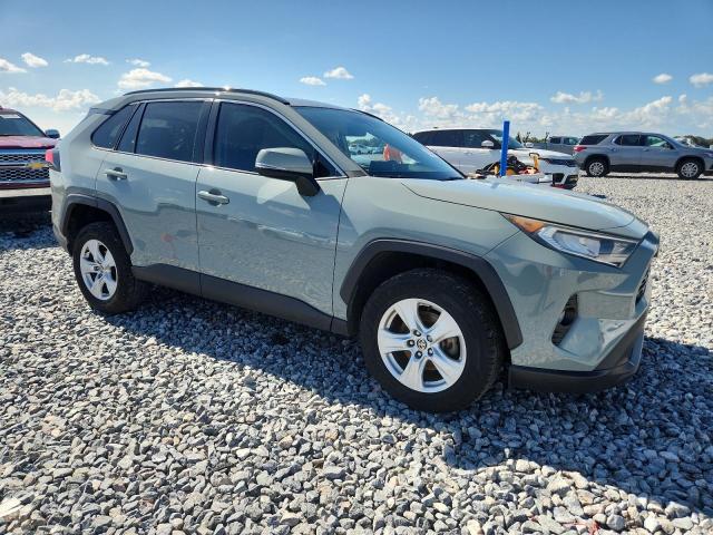 Photo 4 from auction – 2021 TOYOTA RAV4 XLE with VIN 2T3W1RFV6MW157726