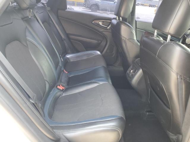 Photo 10 from auction – 2016 CHRYSLER 200 S with VIN 1C3CCCBB4GN158105