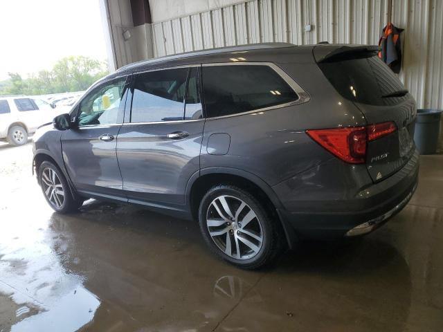 Photo 2 from auction – 2017 HONDA PILOT TOUR with VIN 5FNYF6H99HB059679