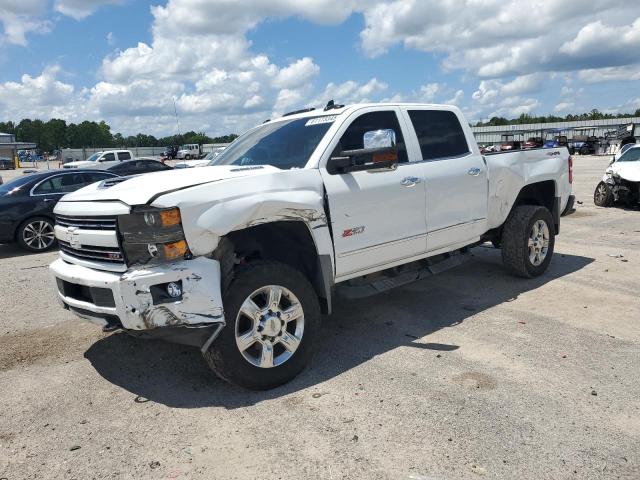 CHEVROLET SILVERADO 2018 with VIN 1GC1KWEY5JF111044 - Photo from auction