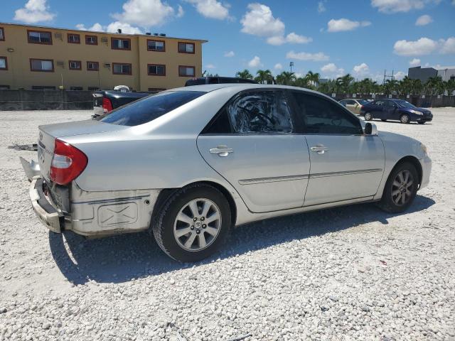 Photo 3 from auction – 2002 TOYOTA CAMRY LE with VIN 4T1BE30K82U561924