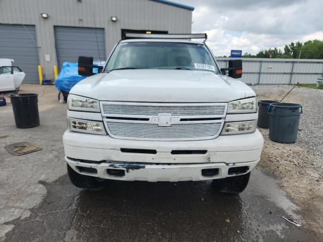 Photo 5 from auction – 2004 CHEVROLET SILVERADO with VIN 1GCEK19T64E151520