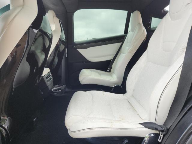 Photo 11 from auction – 2016 TESLA MODEL X with VIN 5YJXCBE45GFS00266