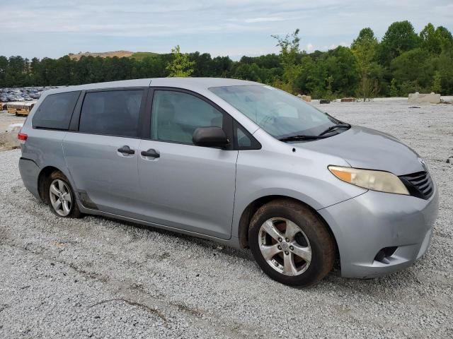 Photo 4 from auction – 2011 TOYOTA SIENNA with VIN 5TDZK3DC4BS123825
