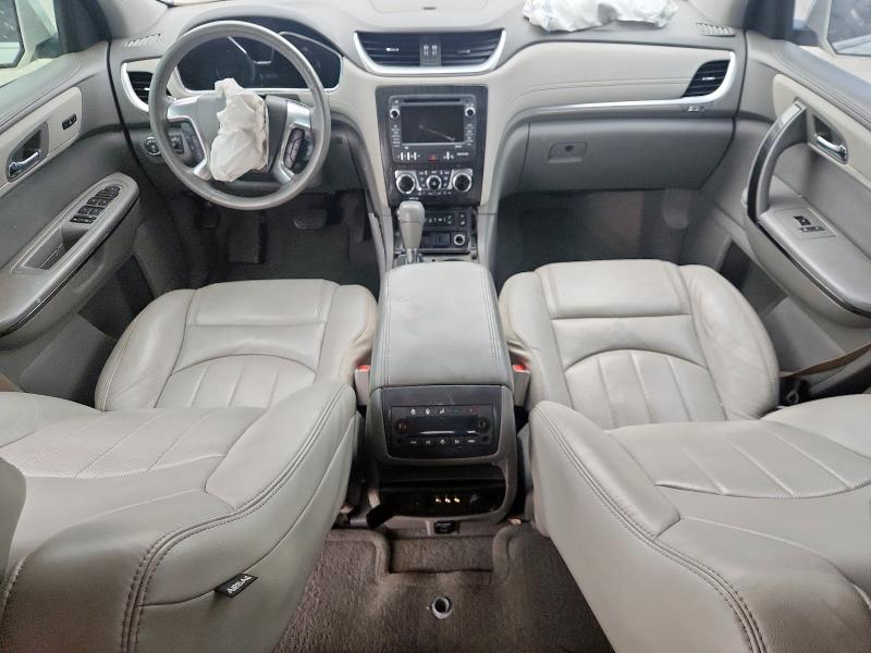 Photo 8 from auction – 2015 CHEVROLET TRAVERSE LTZ with VIN 1GNKRJKD7FJ313366