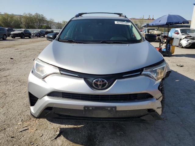 Photo 5 from auction – 2017 TOYOTA RAV4 LE with VIN 2T3BFREVXHW647433