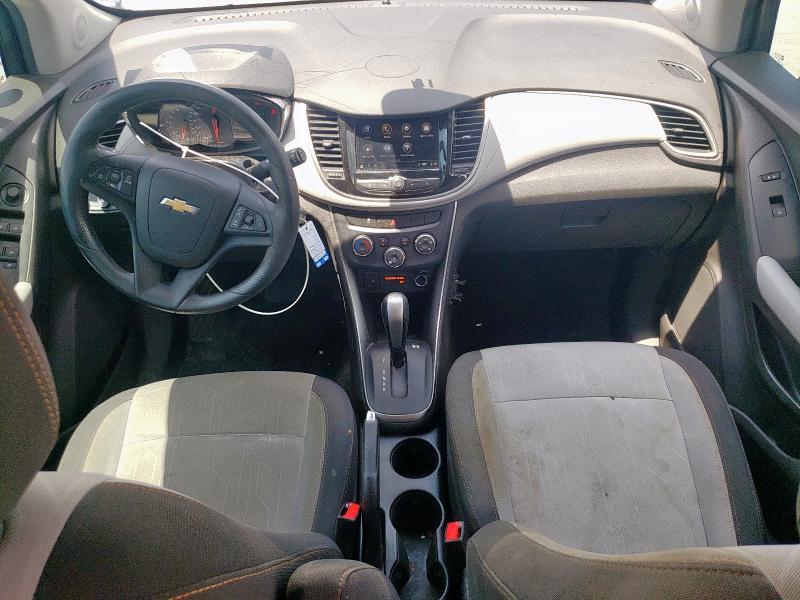Photo 8 from auction – 2018 CHEVROLET TRAX 1LT with VIN 3GNCJLSB7JL175920