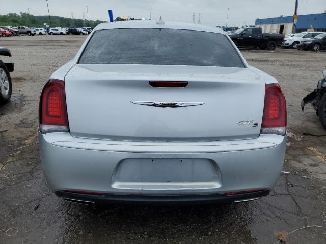 Photo 6 from auction – 2019 CHRYSLER 300 S with VIN 2C3CCABG1KH755519