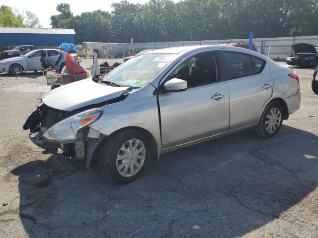 NISSAN VERSA S 2016 with VIN 3N1CN7AP0GL910685 - Photo from auction