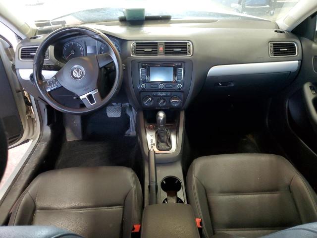 Photo 8 from auction – 2011 VOLKSWAGEN JETTA SEL with VIN 3VWLZ7AJ5BM332905