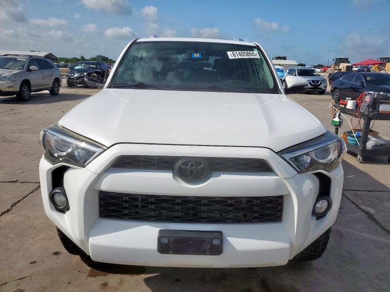 Photo 5 from auction – 2017 TOYOTA 4RUNNER SR with VIN JTEZU5JR9H5150429