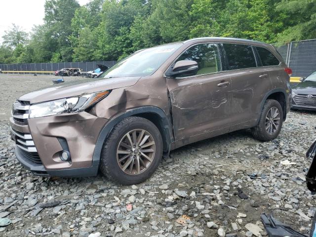 TOYOTA HIGHLANDER 2018 with VIN 5TDJZRFH7JS803155 - Photo from auction