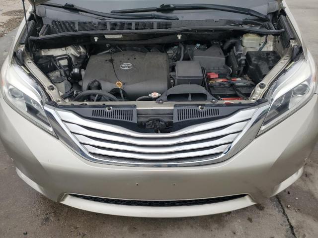 Photo 12 from auction – 2017 TOYOTA SIENNA XLE with VIN 5TDDZ3DC7HS166182
