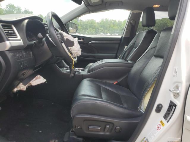 Photo 7 from auction – 2019 TOYOTA HIGHLANDER with VIN 5TDDZRFH3KS743258