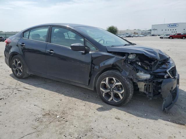 Photo 4 from auction – 2017 KIA FORTE LX with VIN 3KPFL4A73HE139434
