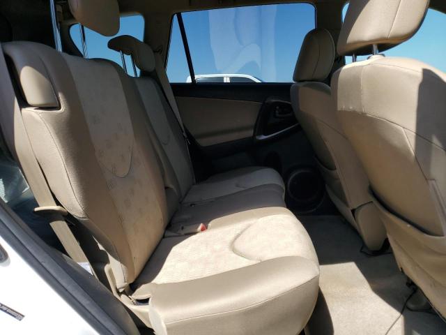 Photo 11 from auction – 2010 TOYOTA RAV4 with VIN JTMBF4DVXAD027026
