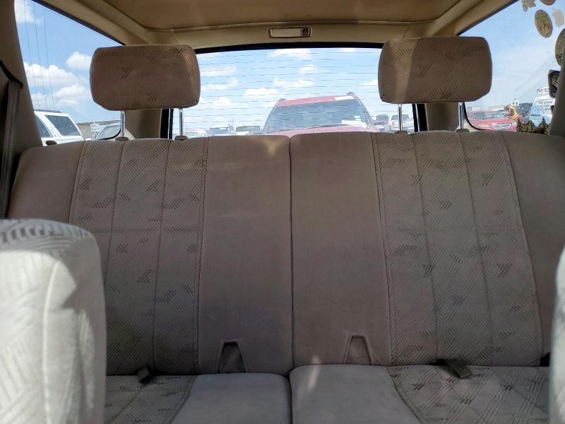 Photo 10 from auction – 2001 TOYOTA 4RUNNER SR with VIN JT3GN86R610189151