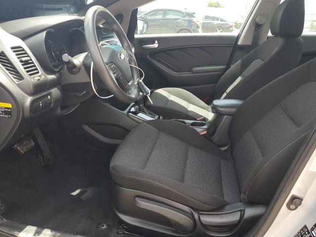 Photo 7 from auction – 2017 KIA FORTE LX with VIN 3KPFK4A72HE083375