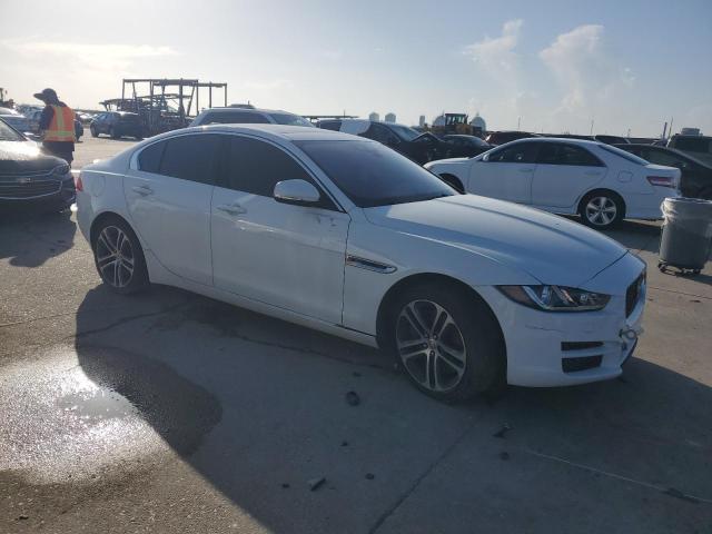 Photo 4 from auction – 2017 JAGUAR XE PREMIUM with VIN SAJAJ4BV5HA974713