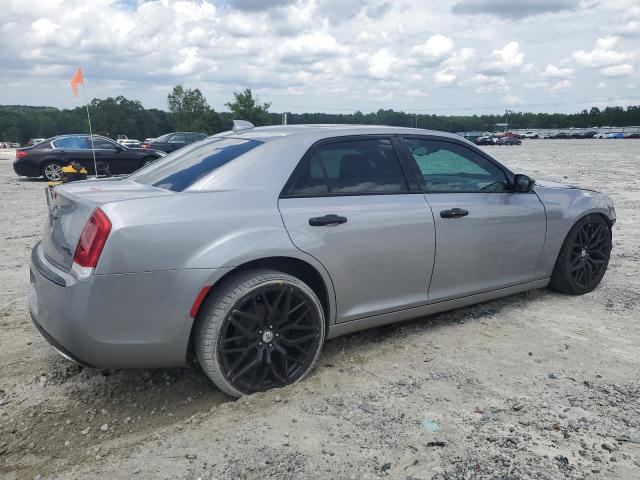 Photo 3 from auction – 2018 CHRYSLER 300C with VIN 2C3CCAPT1JH279874