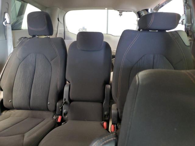 Photo 10 from auction – 2018 CHRYSLER PACIFICA T with VIN 2C4RC1FG5JR122837