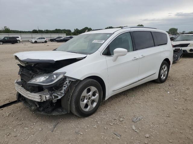 CHRYSLER PACIFICA T 2017 с VIN 2C4RC1EG3HR628226 - Снимка от търг