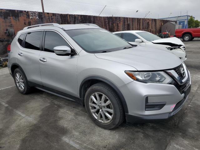 Photo 4 from auction – 2017 NISSAN ROGUE S with VIN JN8AT2MTXHW139495