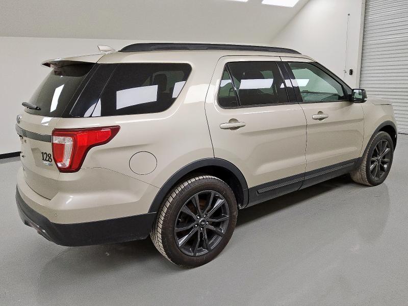 Photo 3 from auction – 2017 FORD EXPLORER X with VIN 1FM5K8DH1HGD65221