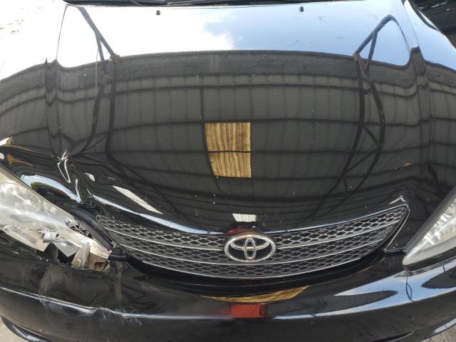 Photo 11 from auction – 2003 TOYOTA CAMRY LE with VIN 4T1BE32K13U161153