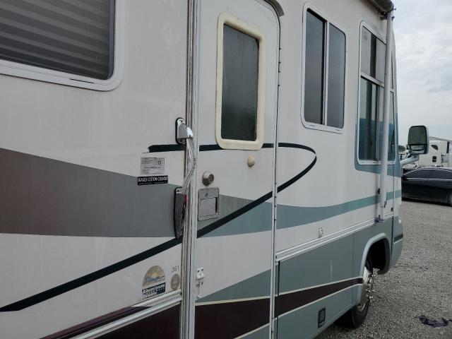 Photo 5 from auction – 2000 INTR MOTORHOME with VIN 3FCNF53SXXJA28850