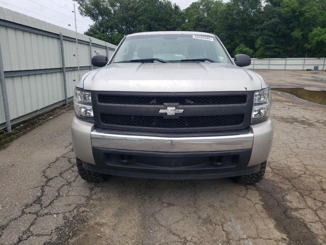Photo 5 from auction – 2011 CHEVROLET SILVERADO with VIN 1GCNKPEA4BZ402855
