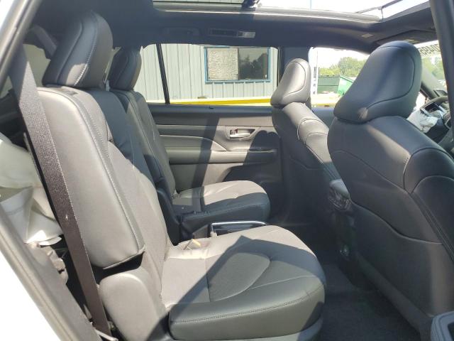 Photo 11 from auction – 2025 TOYOTA GRAND HIGH with VIN 5TDACAB59SS051815