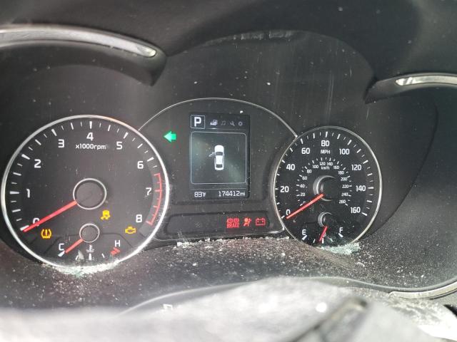 Photo 9 from auction – 2018 KIA FORTE LX with VIN 3KPFL4A70JE183252