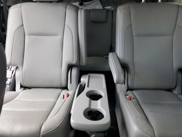 Photo 10 from auction – 2017 TOYOTA HIGHLANDER with VIN 5TDDGRFH7HS030197