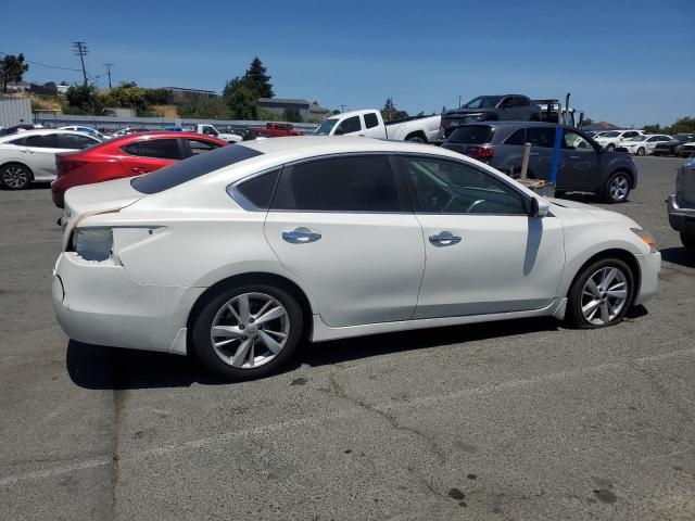 Photo 3 from auction – 2015 NISSAN ALTIMA 2.5 with VIN 1N4AL3AP5FC269391