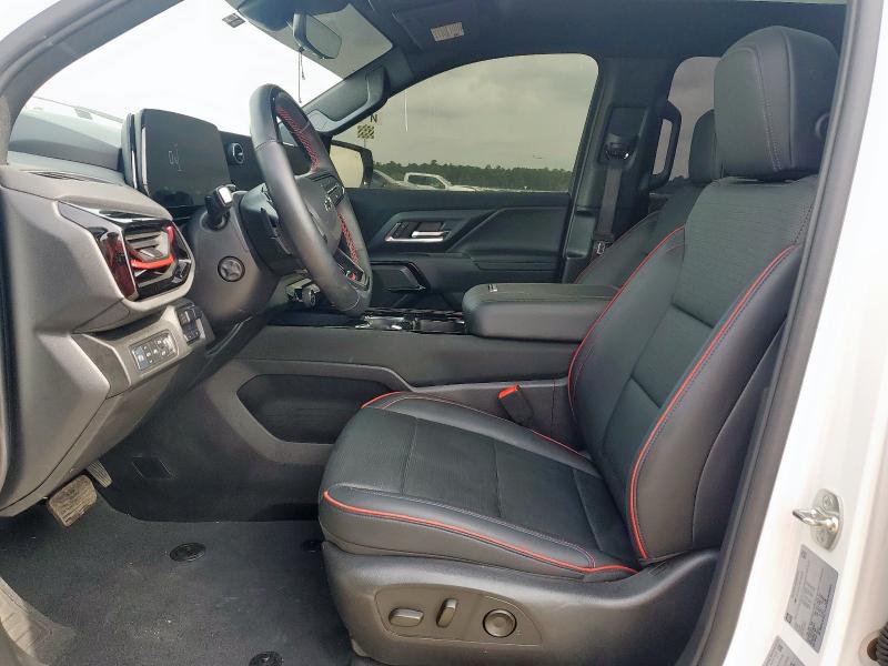 Photo 7 from auction – 2024 CHEVROLET SILVERADO with VIN 1GC40ZEL3RU302266