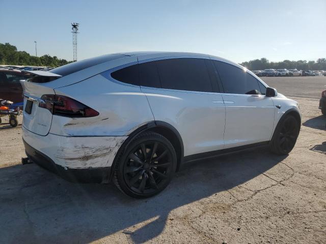 Photo 3 from auction – 2020 TESLA MODEL X with VIN 5YJXCAE23LF263594